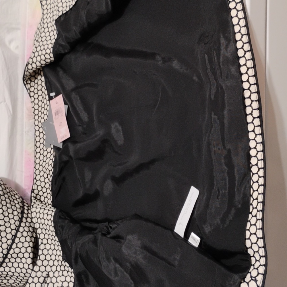 SALE! NWT Ann Taylor Classy Jacket & Skirt Set Sz.6P - Picture 12 of 12